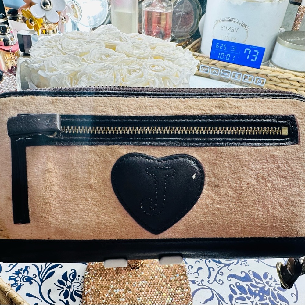 Y2k vintage pink juicy couture Wallet